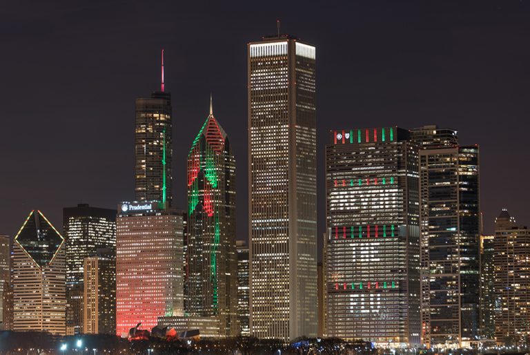 The Best Places In Chicago To See Christmas Tree Lights